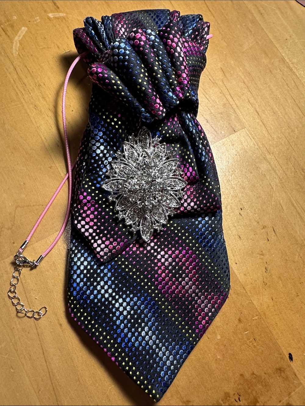 The Big Knot by Steven Land Necklace Tie with Amazing Brooch